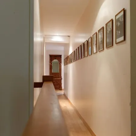 Holiday home La Maison D'aubigny 15 Personnes